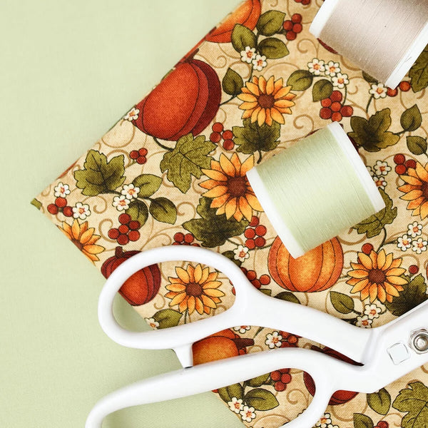 1/2 metro de Calabazas y Flores sobre naranja Un Otoño Lanudo