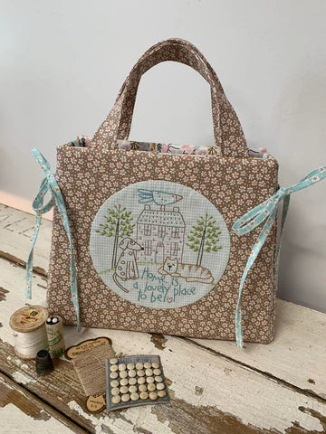 Patrón y Lienzo para Bolsa de Costura Un Lugar Encantador Natalie Bird