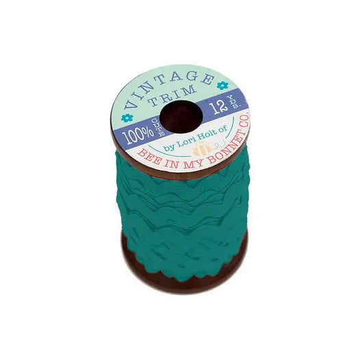 Cinta de Espiguilla Azul Turquesa 12 yardas Lori Holt en carrete de madera **llega el 20 nov**